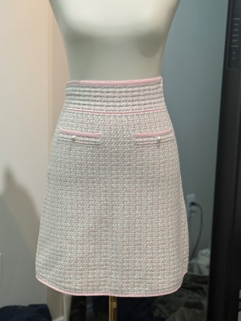 Sandro pink skirt